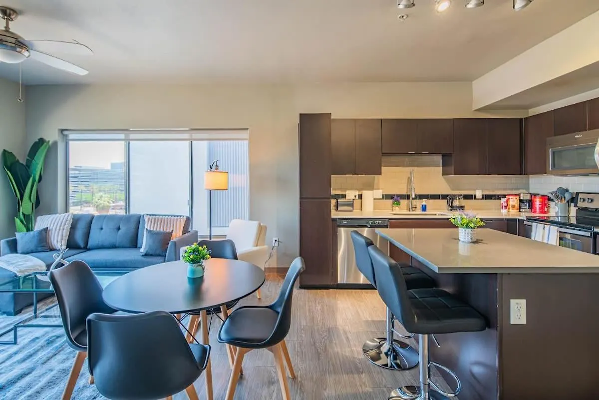 Stunning 2Bd Dt, Parking, Gym, W-D, Roosevelt Row Apartment Phoenix